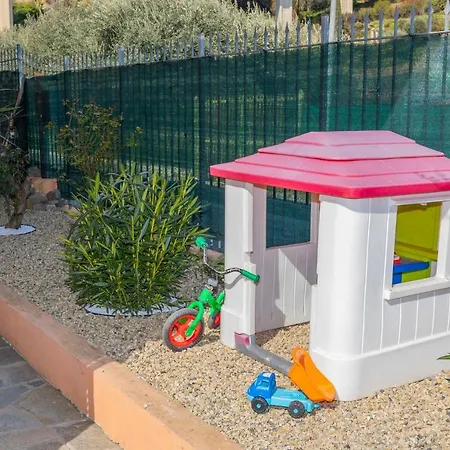 Apartment Leto's In - Parking & Garden *